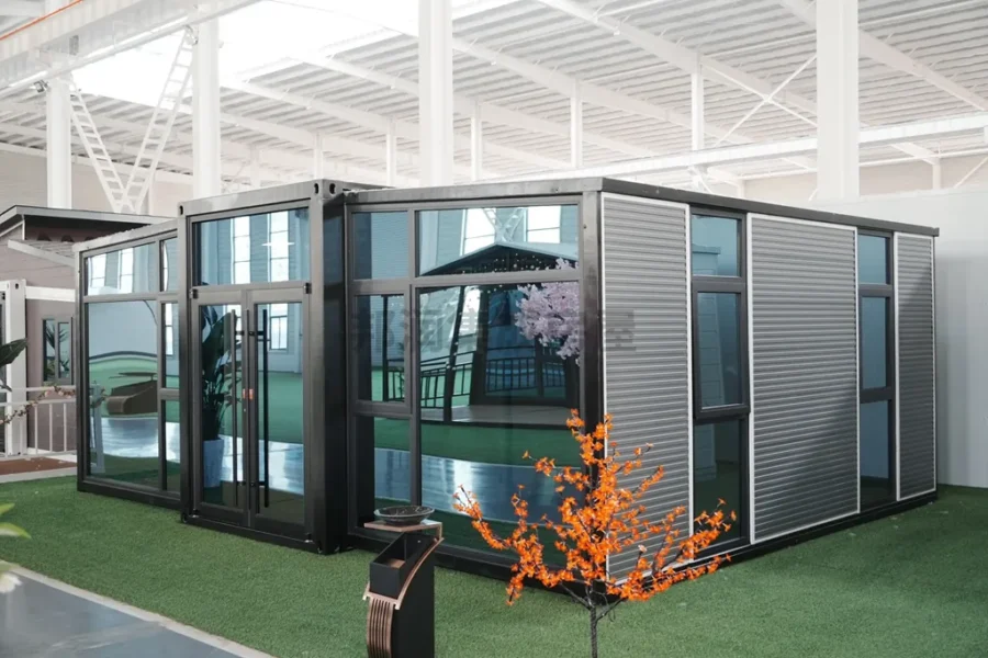Expandable Container House