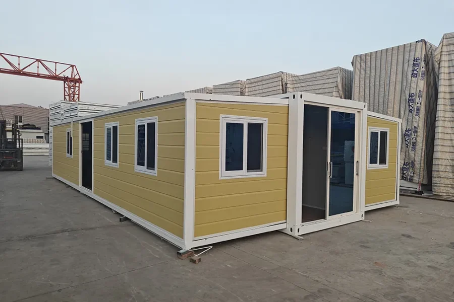 Expandable Container House